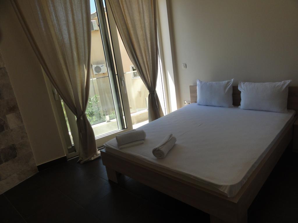 The Old Town Viewpoint Apartments Budua Esterno foto